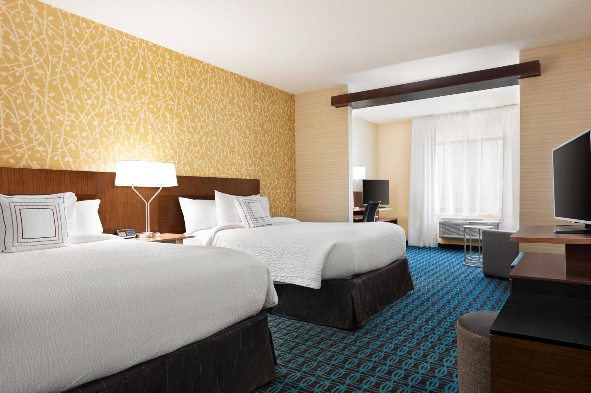 Fairfield Inn & Suites By Marriott Charlottesville Downtown/University Area Exterior foto